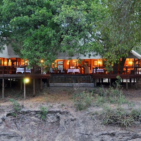 Mluwati Concession Hamiltons Tented Camp מראה חיצוני תמונה